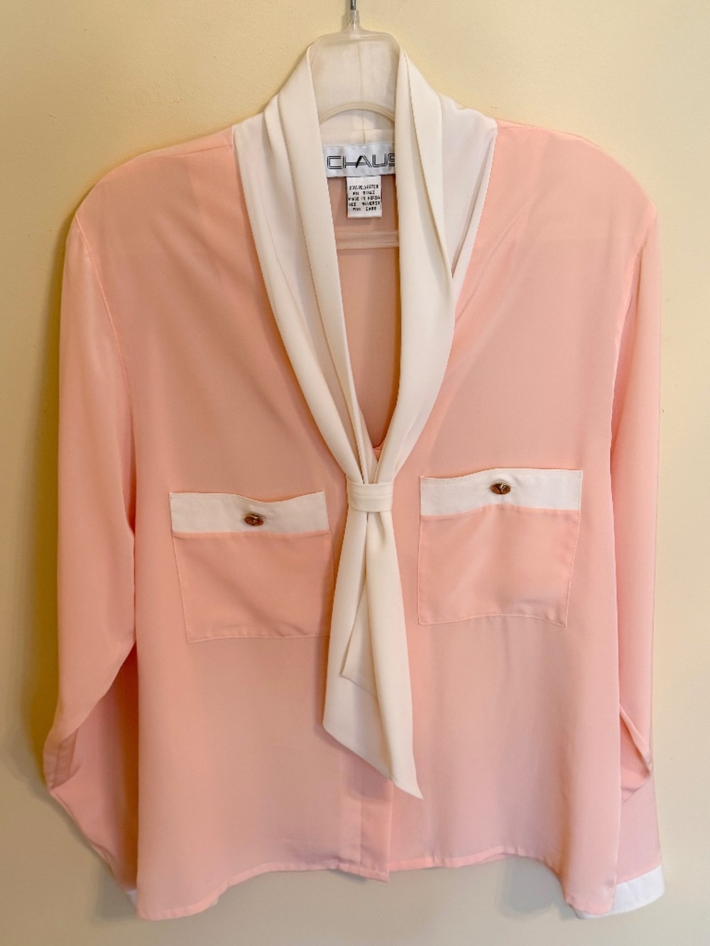 VNTG Chaus Size 10 Peach & Cream Blouse